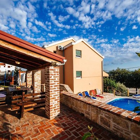 Splendid Holiday Home In Jasenice Maslenica Esterno foto
