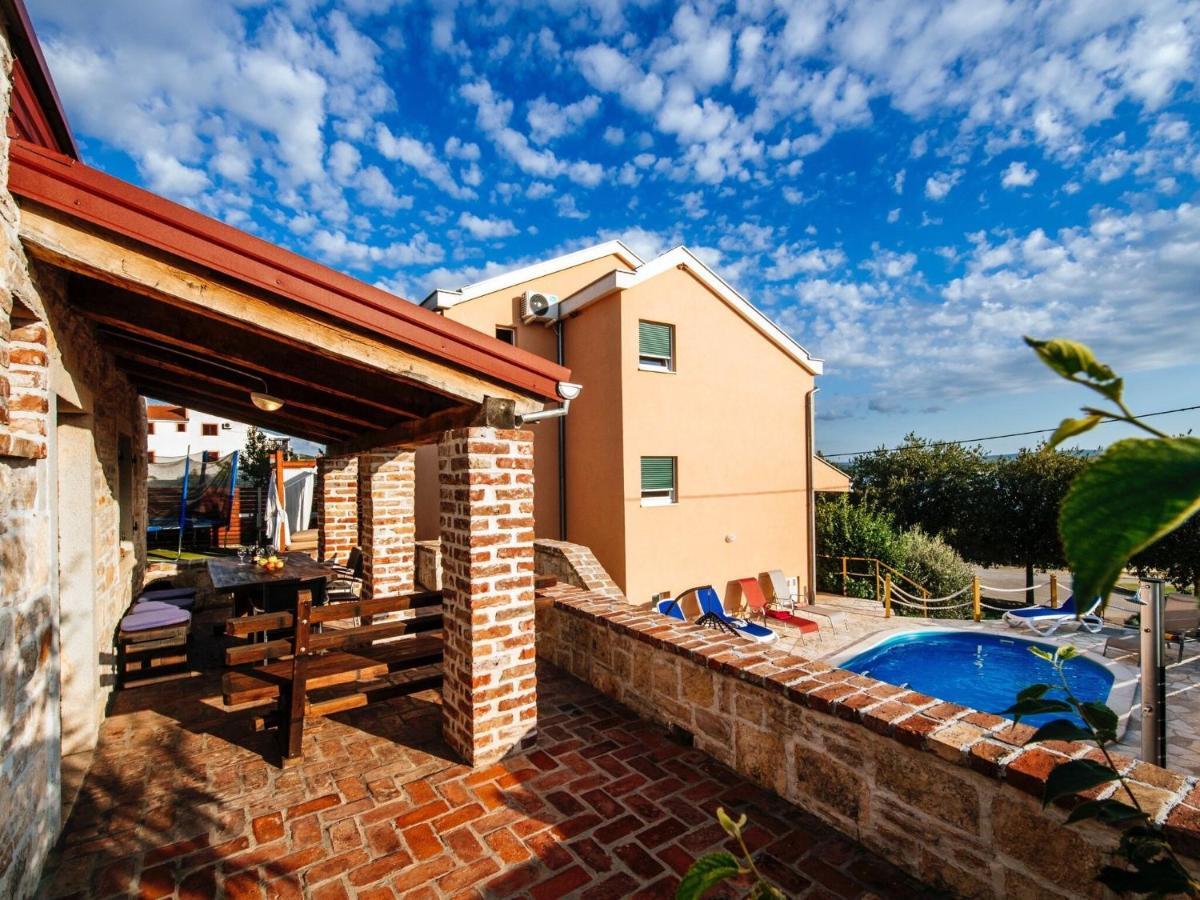 Splendid Holiday Home In Jasenice Maslenica Esterno foto
