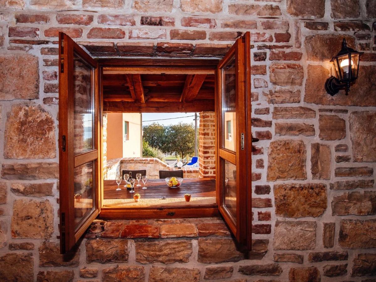 Splendid Holiday Home In Jasenice Maslenica Esterno foto